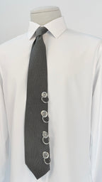 The"Tethered" Tie